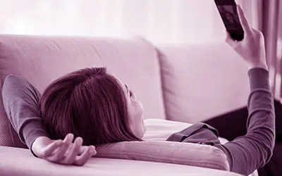 What kills long-distance relationships